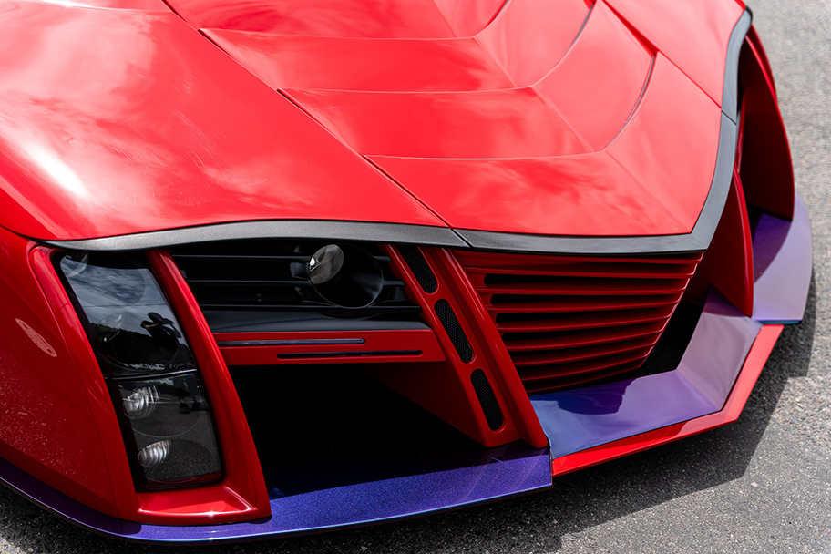 写真:和製スーパーカー フラッグシップ・モデル「BEAST(ビースト)」